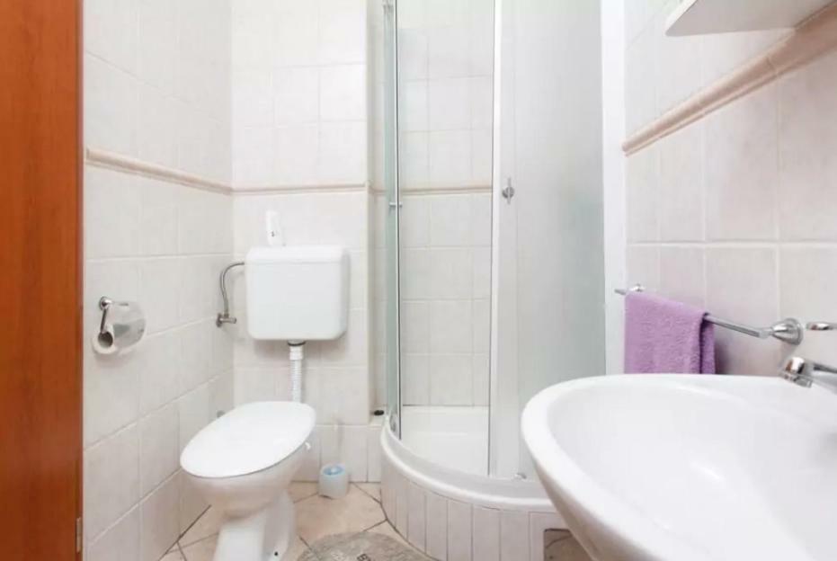 Apartment Beachfront Family Escape, Ciovo