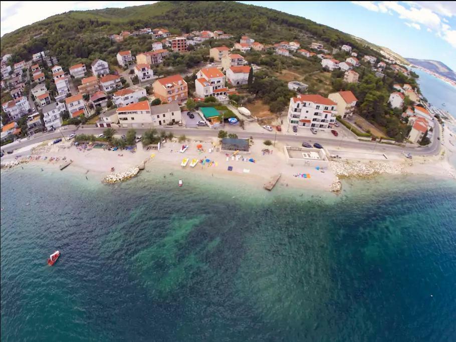 Apartment Beachfront Family Escape, Ciovo Trogir